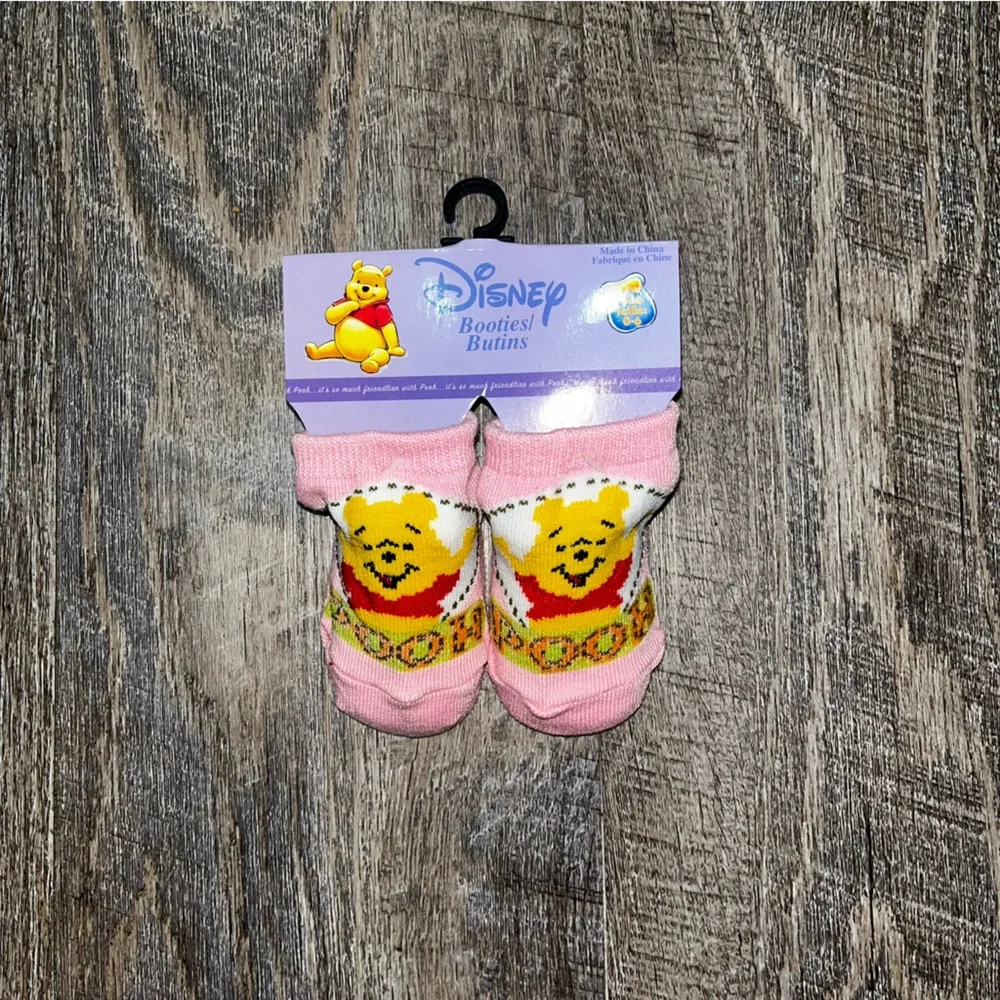 New With Tags Disney Winnie The Pooh Baby Bootie Socks Size‎ 0-6 Months